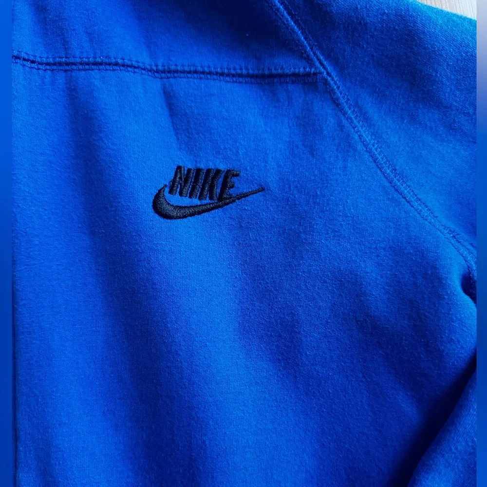 🧡 Nike full zip hoodie. Size: small - Picture 5 of 9